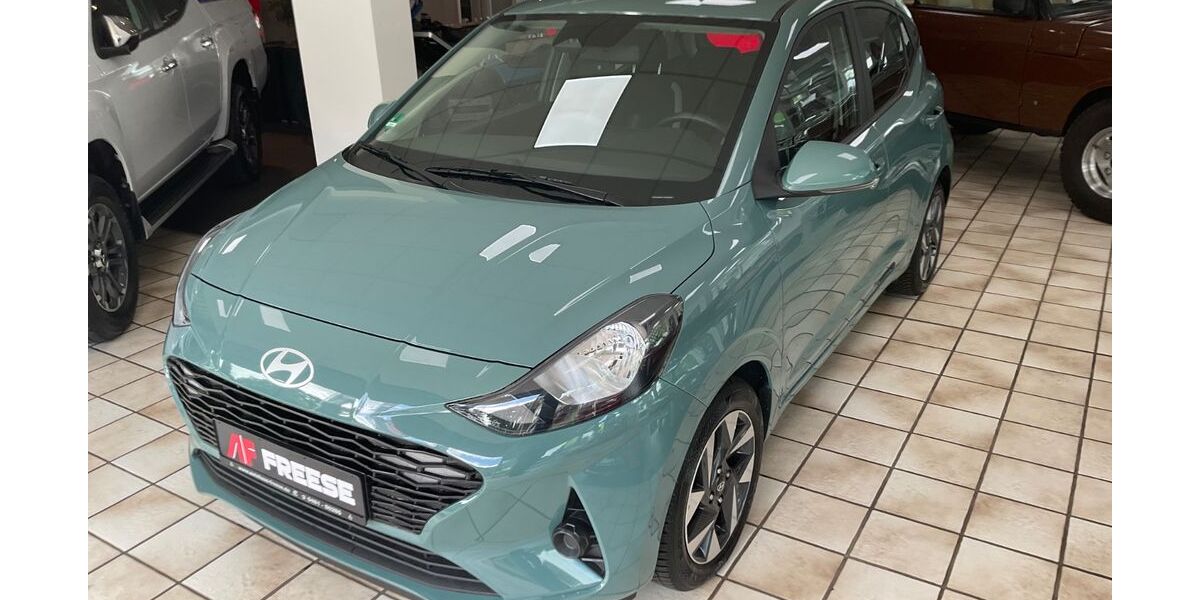 Hyundai i10 8.602 km 18.990 &euro; Heide 25746