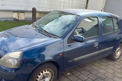 Renault Clio 137.137 km 875 € Petershausen 85238