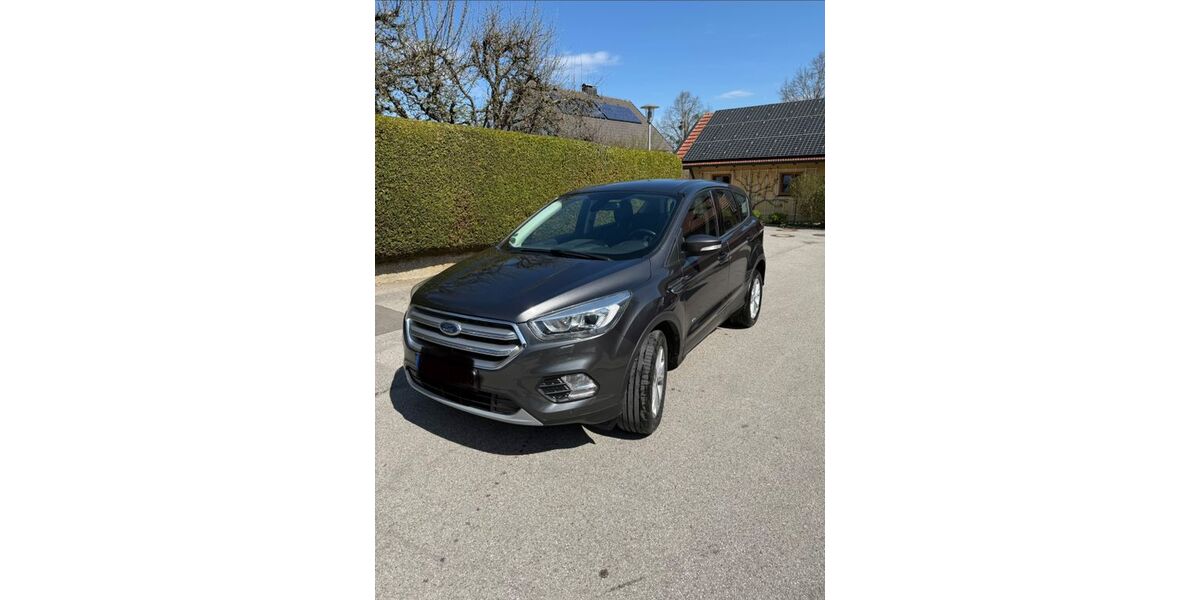 Ford Kuga 163.000 km 13.400 &euro; Tittmoning 84529