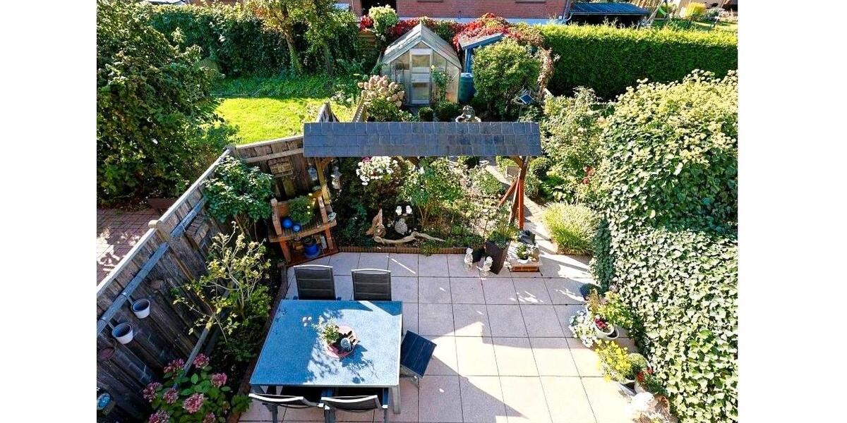 Reihenhaus Reinfeld (Holstein) - 5.5 Zimmer, 168 m&sup2;, 1.900&euro; | Angebot:26047235