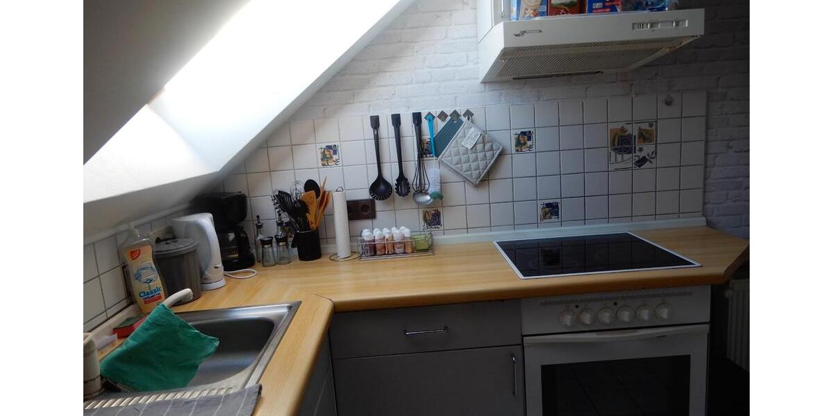 Dachgeschoßwohnung Stendal - 2 Zimmer, 64 m&sup2;, 400&euro; | Angebot:26035853
