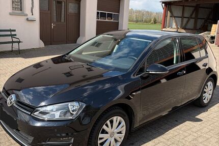 VW Golf 98.000 km 11.300 &euro; Bad Essen 49152