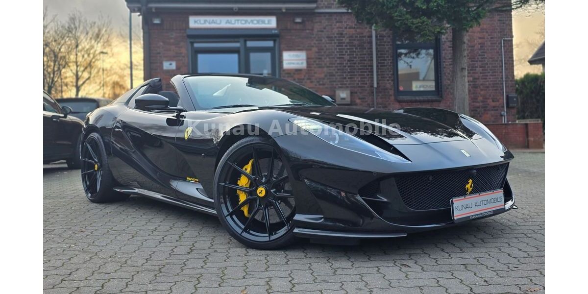 Ferrari 812 11.742 km 484.900 &euro; Hamburg 22453
