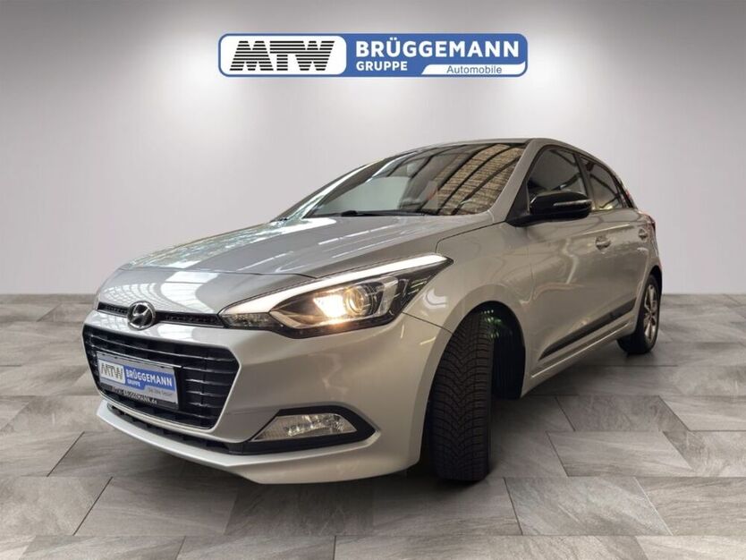 i20