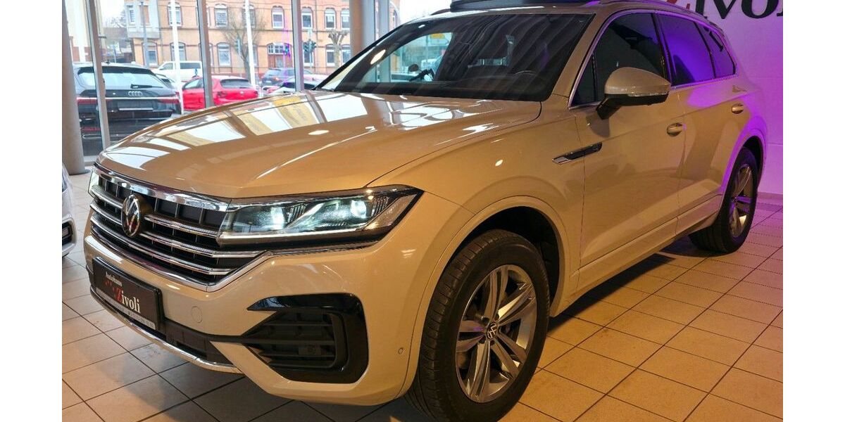 VW Touareg 73.565 km 50.740 &euro; Helmstedt 38350