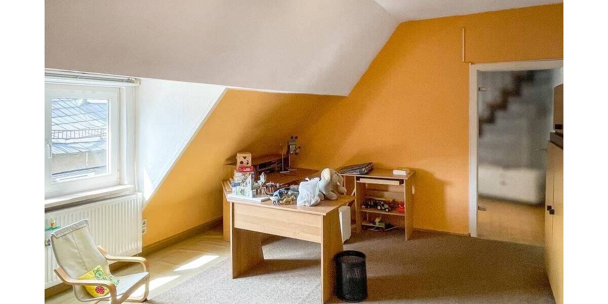 Einfamilienhaus Bad Lobenstein Lobenstein - 7 Zimmer, 228 m&sup2;, 59.900&euro; | Angebot:26929945