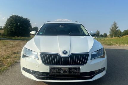 Skoda Superb 94.600 km 23.700 &euro; Schemmerhofen 88433