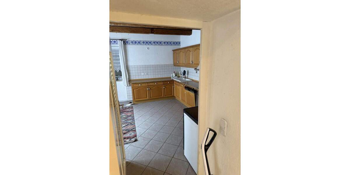 Einfamilienhaus Reichenbach - 8 Zimmer, 249 m&sup2;, 415.000&euro; | Angebot:25364665