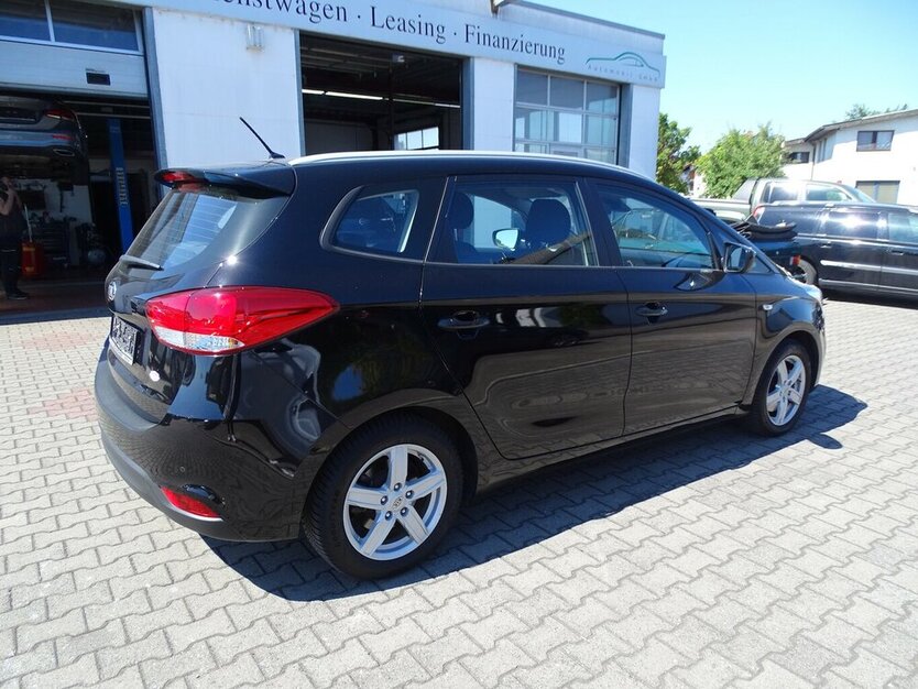 Kia Carens 1,6l Edition 7, Klima, 7-Sitzer, Sitzheizun 46.244 km 14.790 € Rodgau 63110