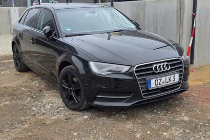 Audi A3 92.000 km 15.900 &euro; Taucha 04425