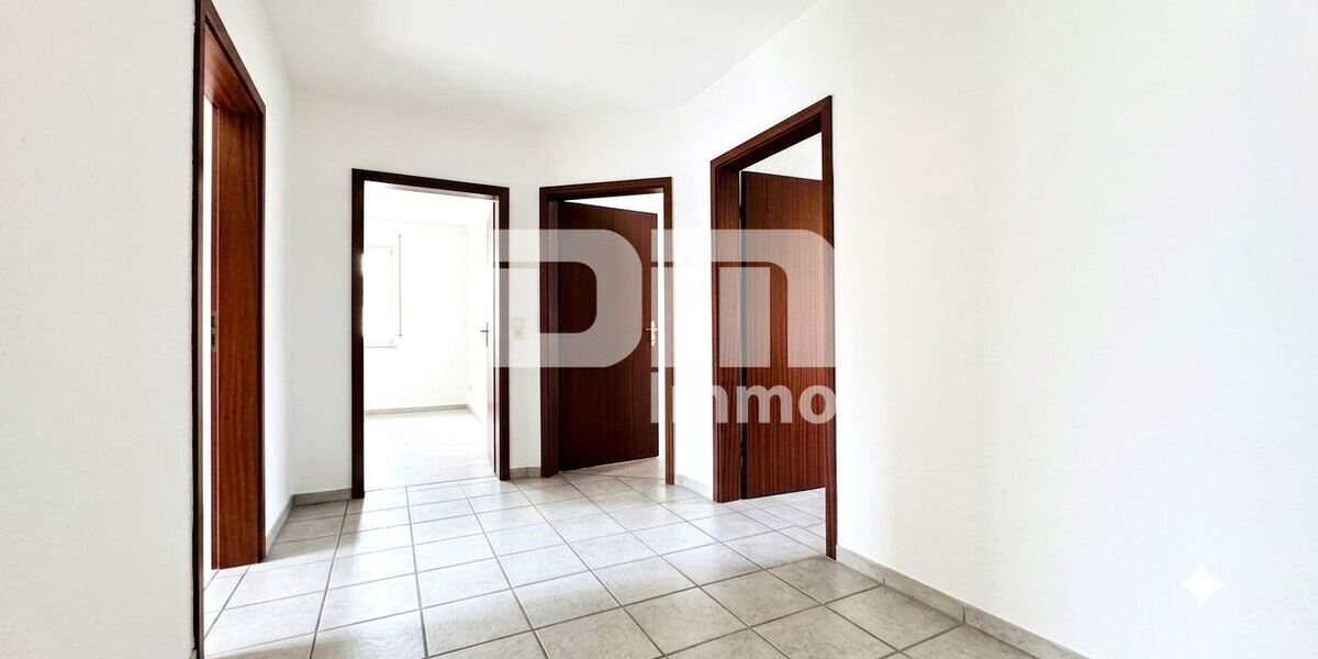 (R)erserviert!!!Exklusive Dachgeschosswohnung mit Balkon & Garage in gefragter Lage der Eichwaldsiedlung - Dachgeschoßwohnung Kassel Bettenhausen | Angebot:27070859