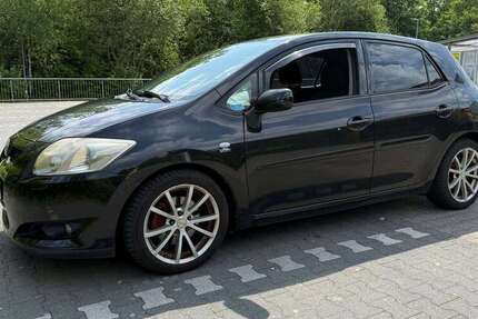 Toyota Auris 233.000 km 2.650 &euro; Bielefeld, Stadt 33605