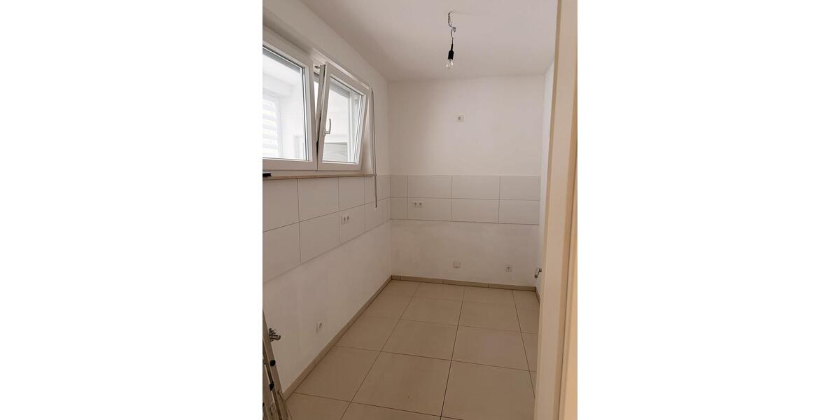 Etagenwohnung Ludwigshafen am Rhein Edigheim - 2 Zimmer, 54 m&sup2;, 730&euro; | Angebot:26033596