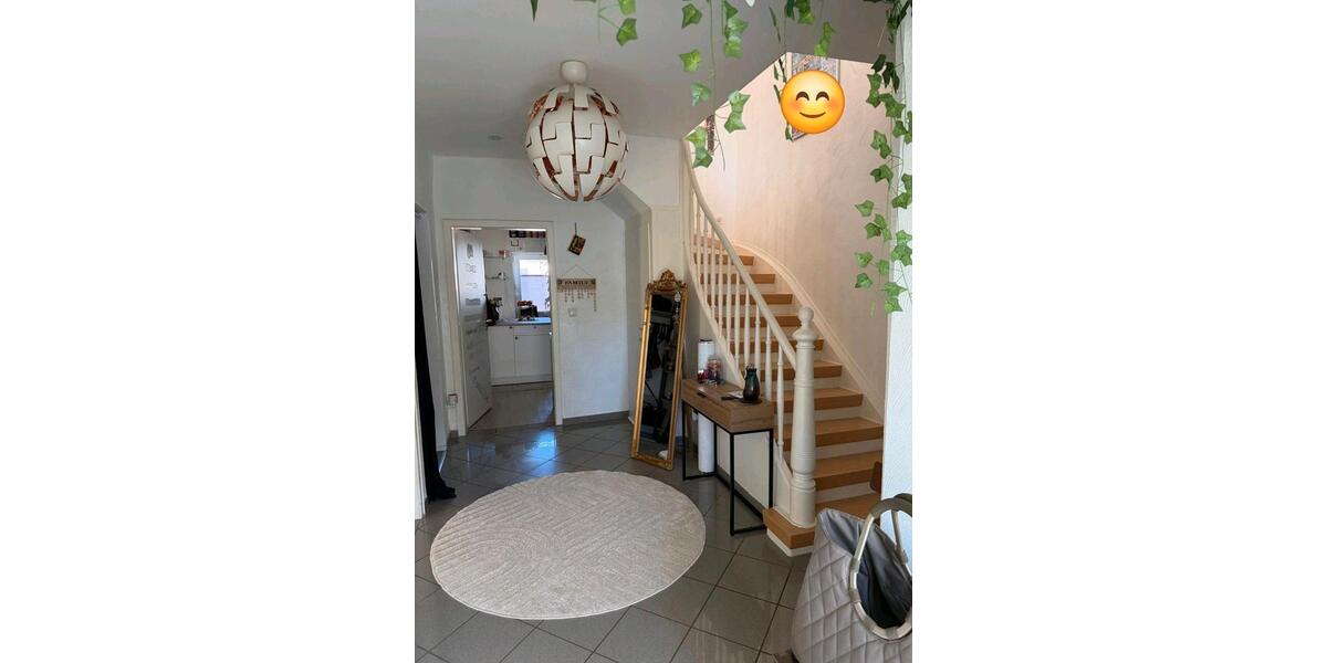 Einfamilienhaus Biebertal - 5 Zimmer, 210 m&sup2;, 1.300&euro; | Angebot:26406900