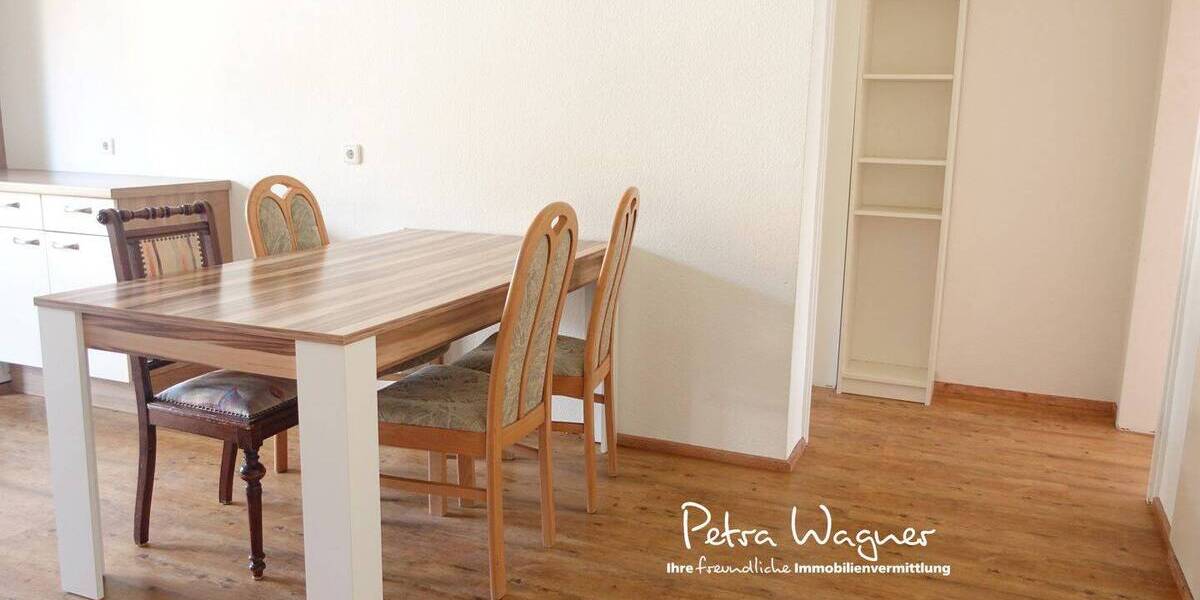 Etagenwohnung Freiburg im Breisgau Stühlinger - 3 Zimmer, 103 m&sup2;, 498.000&euro; | Angebot:26433507
