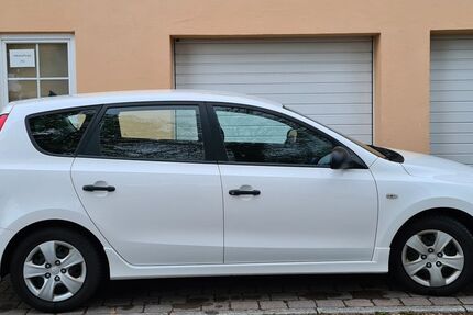 Hyundai i30 136.500 km 4.400 € Bruckmühl 83052