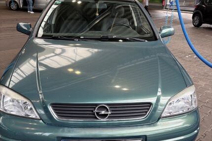 Opel Astra 175.000 km 1.850 € Konz 54329