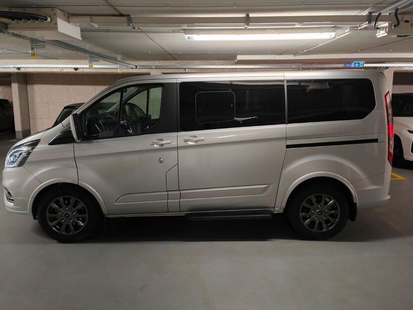 Tourneo Custom
