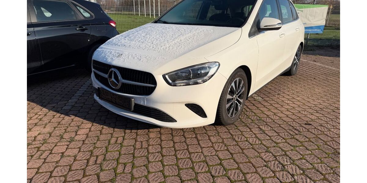 Mercedes-Benz B 180 16.189 km 26.800 &euro; Allendorf Eder 35108