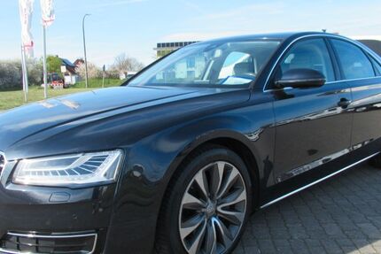 Audi A8 200.000 km 17.500 &euro; Rattelsdorf 96179