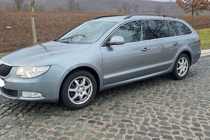 Skoda Superb 201.000 km 6.000 &euro; Seesen 38723