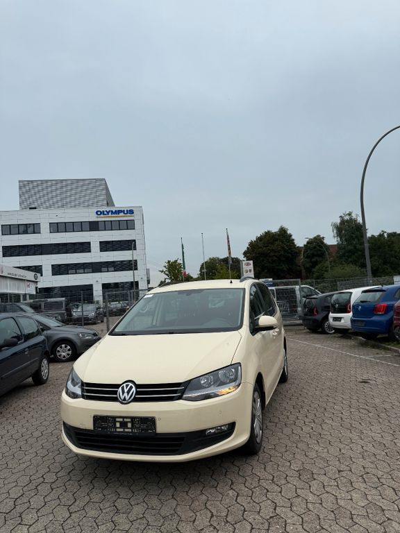 VW Sharan 377.000 km 5.700 € Hamburg 22045
