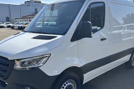 Mercedes-Benz Sprinter 171.450 km 27.727 &euro; Mainz 55122