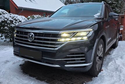 VW Touareg 127.000 km 33.400 &euro; Fockbek 24787