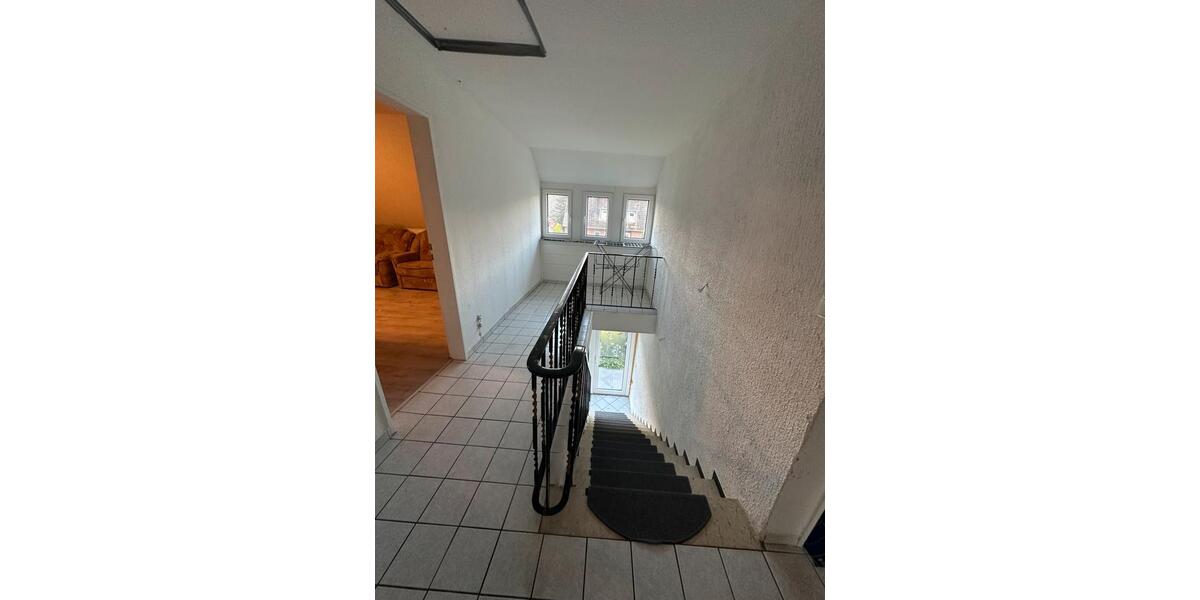 Einfamilienhaus Papenburg - 8 Zimmer, 160 m&sup2;, 1.500&euro; | Angebot:26385950