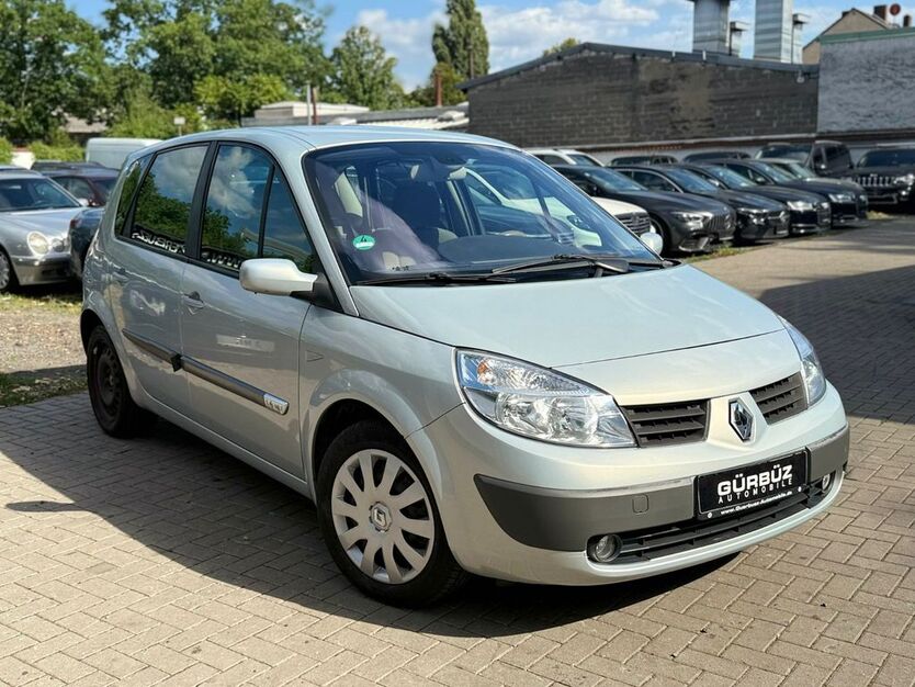 Renault Scenic 42.000 km 3.990 € Wiesbaden 65201