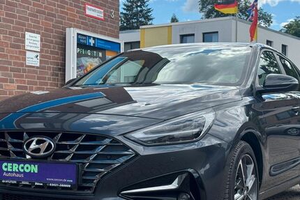 Hyundai i30 81.000 km 13.950 &euro; Düren 52349