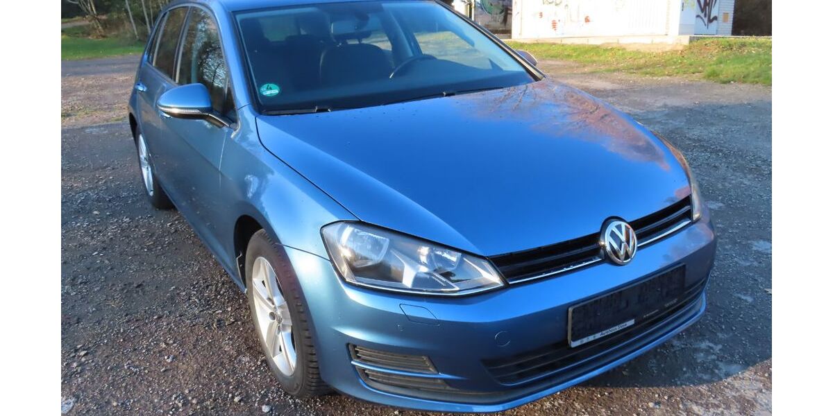 VW Golf 32.000 km 13.500 &euro; Völklingen / Lauterbach 66333