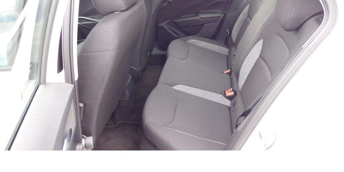 Skoda Fabia 1.0 Active MPI BMT 4Trg Navi Klima 27.700 km 14.990 &euro; Vordorf 38533