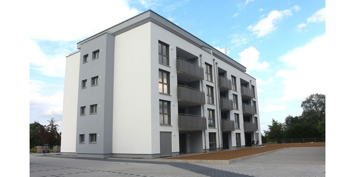 Hochwertige und barrierefreie 4-Zimmerwohnung mit Balkon und EBK - Appartement Mötzingen | Angebot:26633938