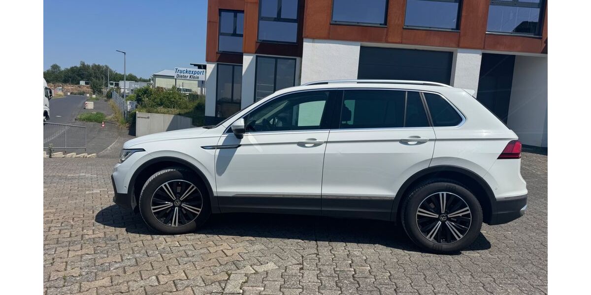 VW Tiguan 182.820 km 19.900 &euro; Oberhonnefeld 56587