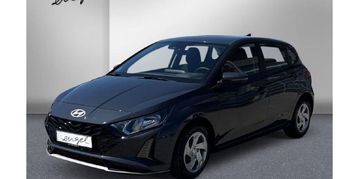 Hyundai i20 2.900 km 17.369 &euro; Wunsiedel 95632