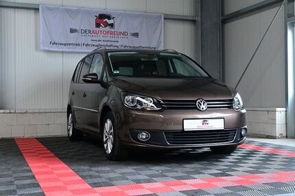 VW Touran 111.841 km 9.790 &euro; Vechta 49377
