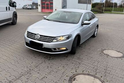 VW CC 180.000 km 12.000 € Obertshausen 63179