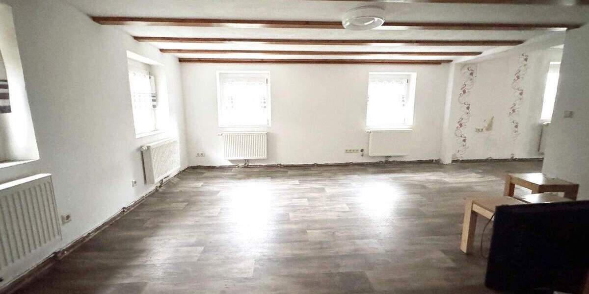 Bauernhaus, Landhaus Frankenthal - 7 Zimmer, 230 m&sup2;, 79.000&euro; | Angebot:25709244