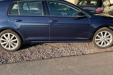 VW Golf 156.200 km 11.000 € Steiningen 54552