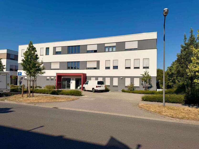 Büro in Landau 2.797,47 € 289.07 m²