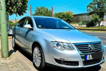 VW Passat 48.000 km 11.999 &euro; Berlin 12353