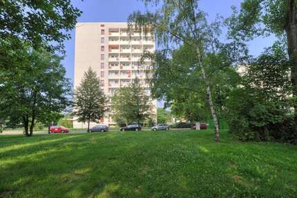 Wohnung Halle Trotha - 1 Zimmer, 24 m&sup2;, 215&euro; | Angebot:26401443