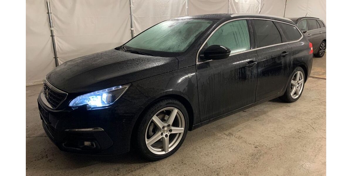 Peugeot 308 110.000 km 8.950 &euro; Steinbach-Hallenberg OT Herges-Hallenberg 98587