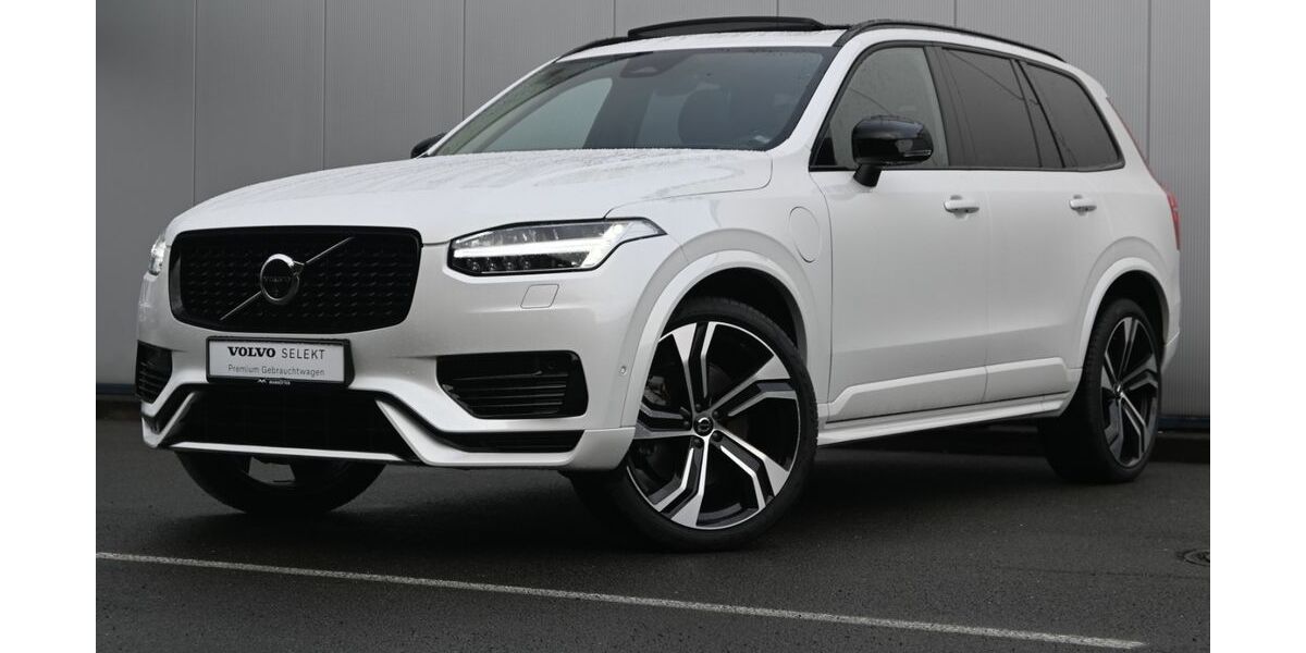 Volvo XC90 17.504 km 63.780 &euro; Paderborn 33106