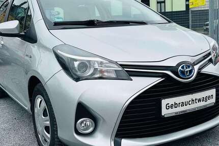 Toyota Yaris 13.000 km 12.999 &euro; Dresden 01259