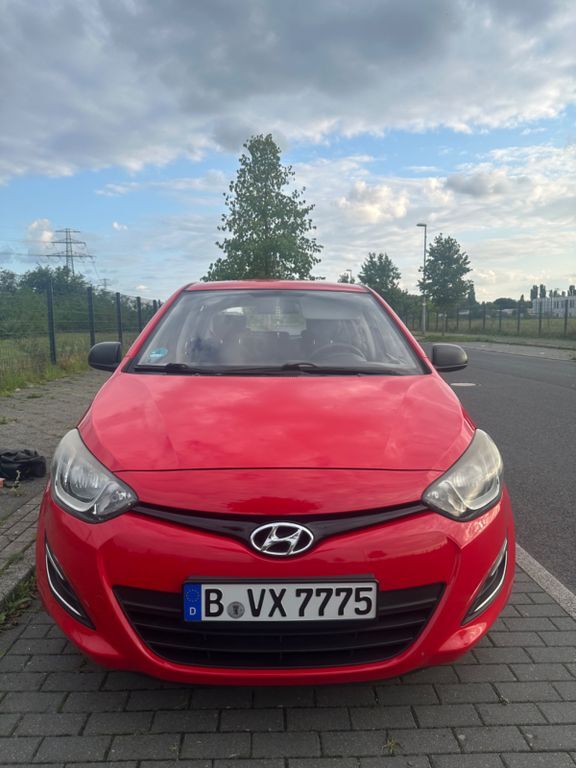i20