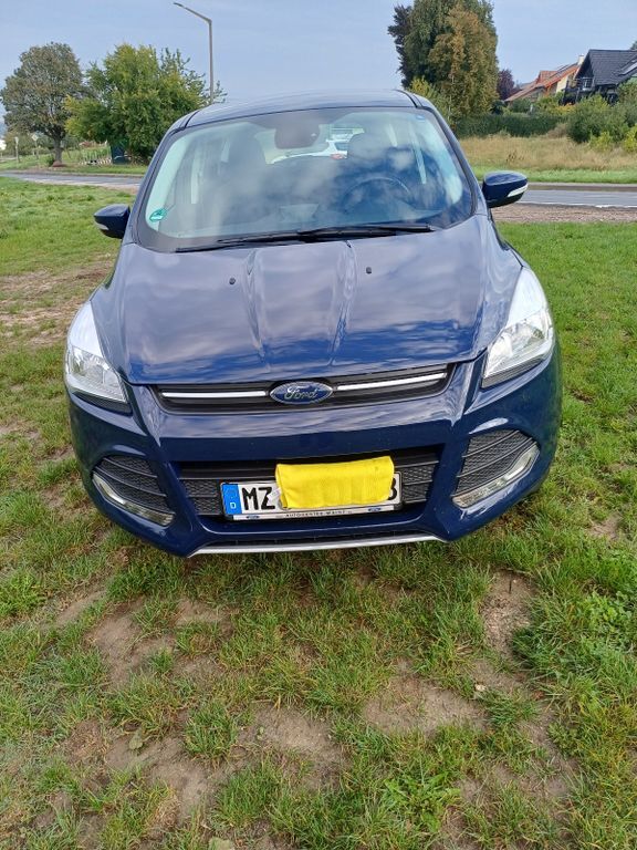 Ford Kuga 49.500 km 11.500 € Mommenheim 55278