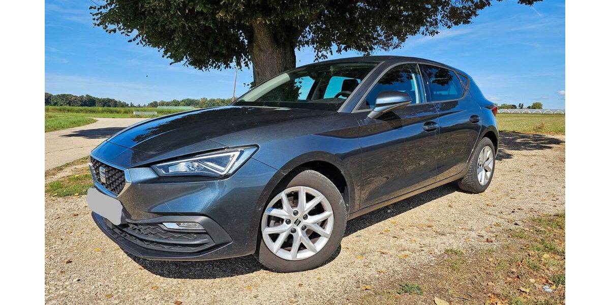 Seat Leon 50.445 km 16.199 &euro; Nürtingen 72622