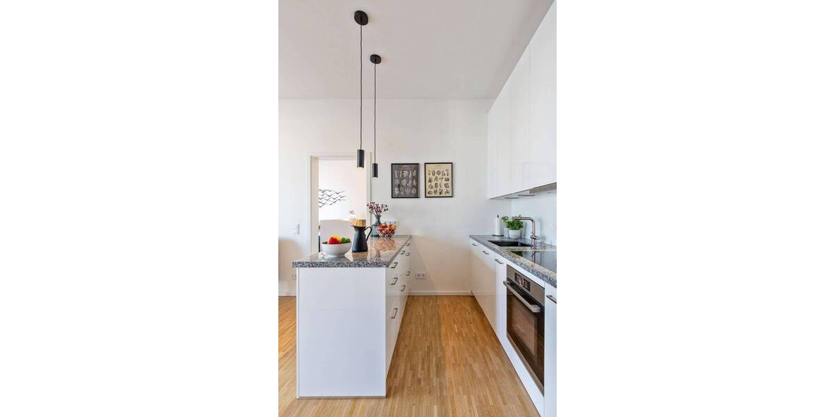 Etagenwohnung Berlin Mitte - 3 Zimmer, 73 m&sup2;, 1.950&euro; | Angebot:26864737